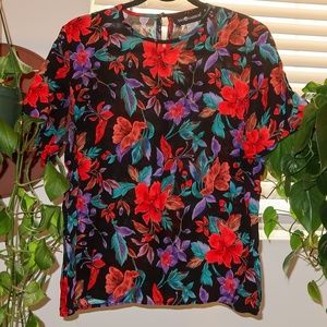 VINTAGE FLORAL SHORT SLEEVE BLOUSE